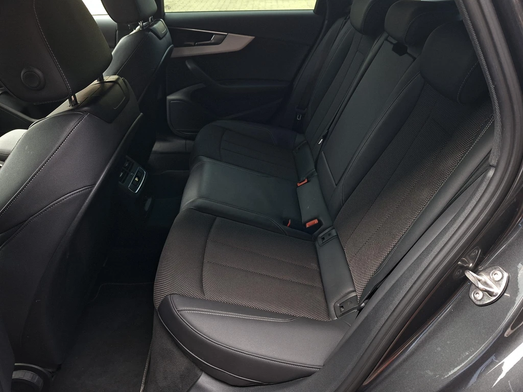 Audi A4 – foto 14