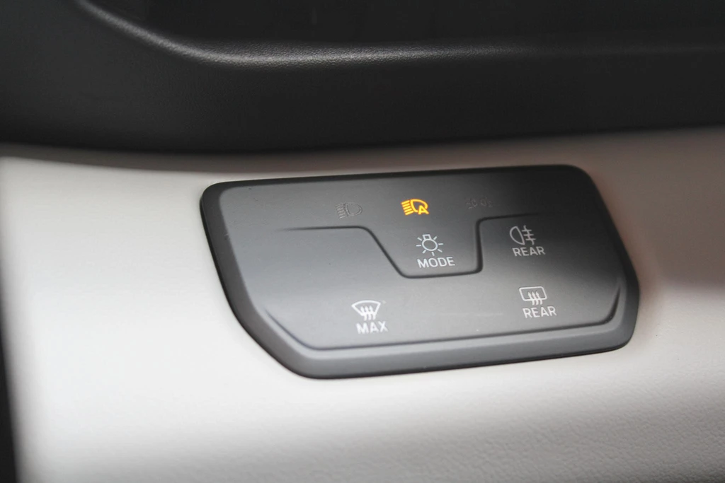 Ford Explorer – foto 11