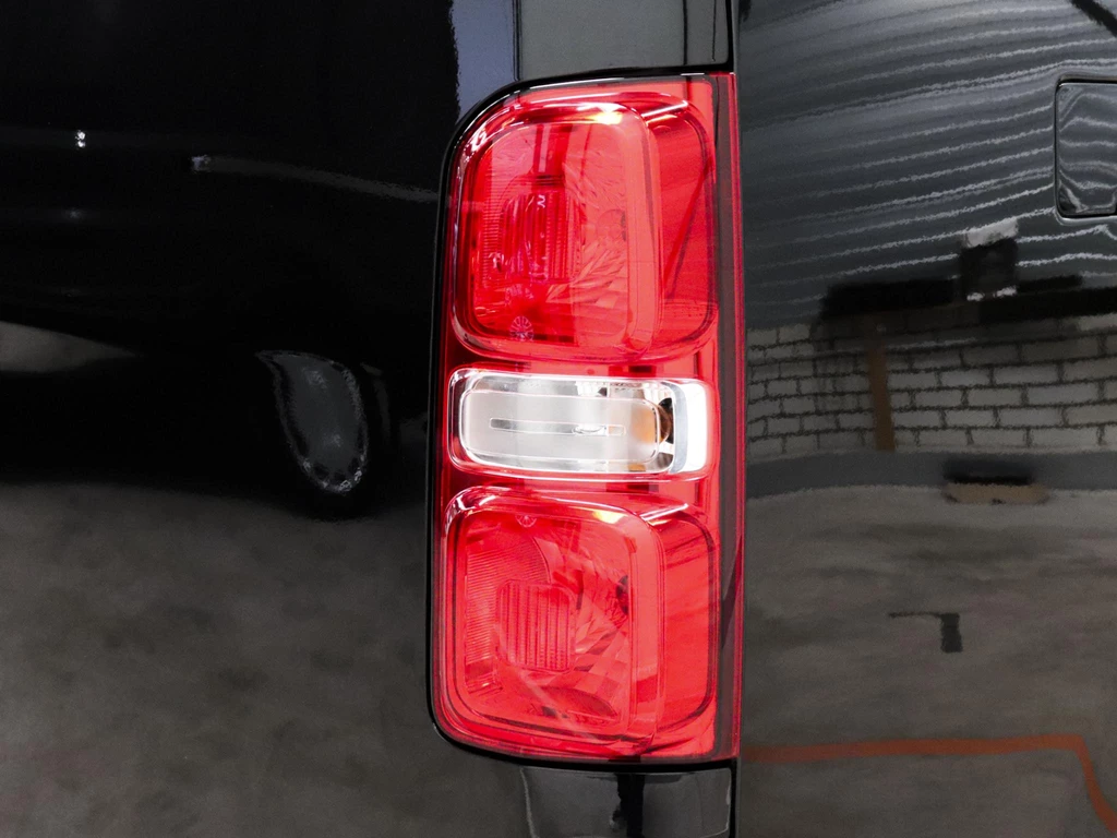 Opel Vivaro – foto 6