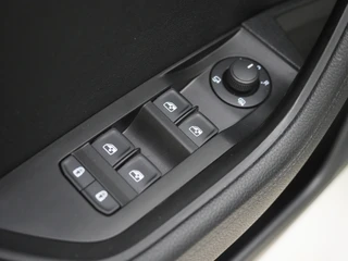 Škoda Superb – thumbnail 19