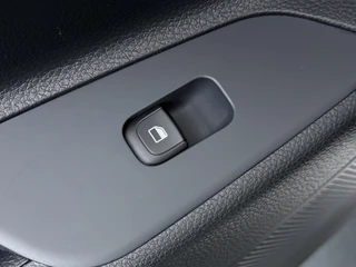 Kia Stonic – thumbnail 37