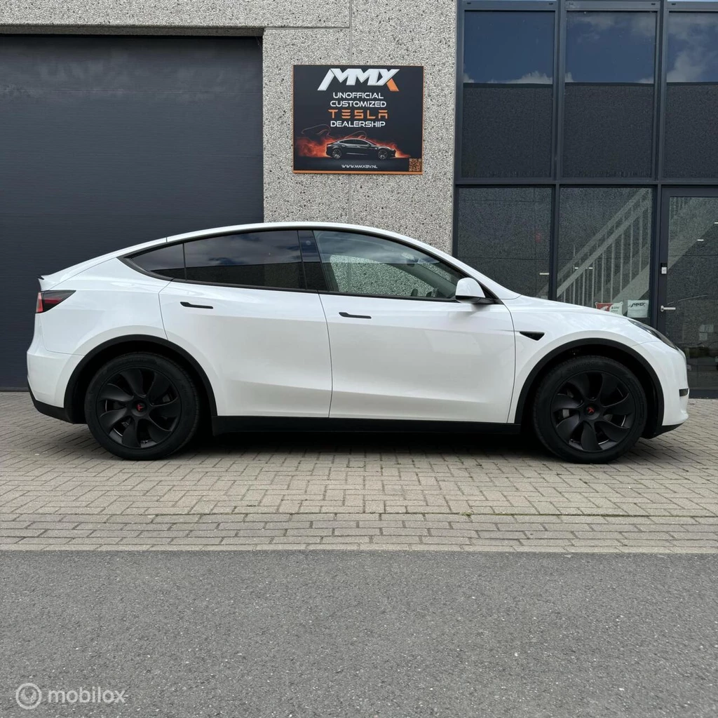 Tesla Model Y – foto 7