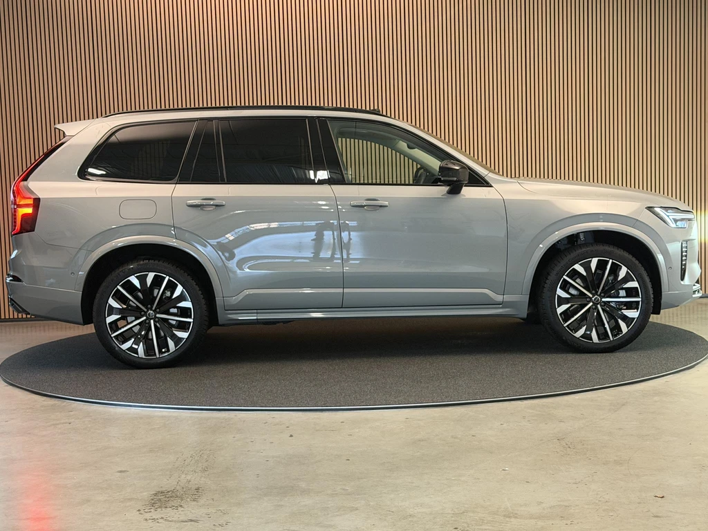 Volvo XC90 – foto 7