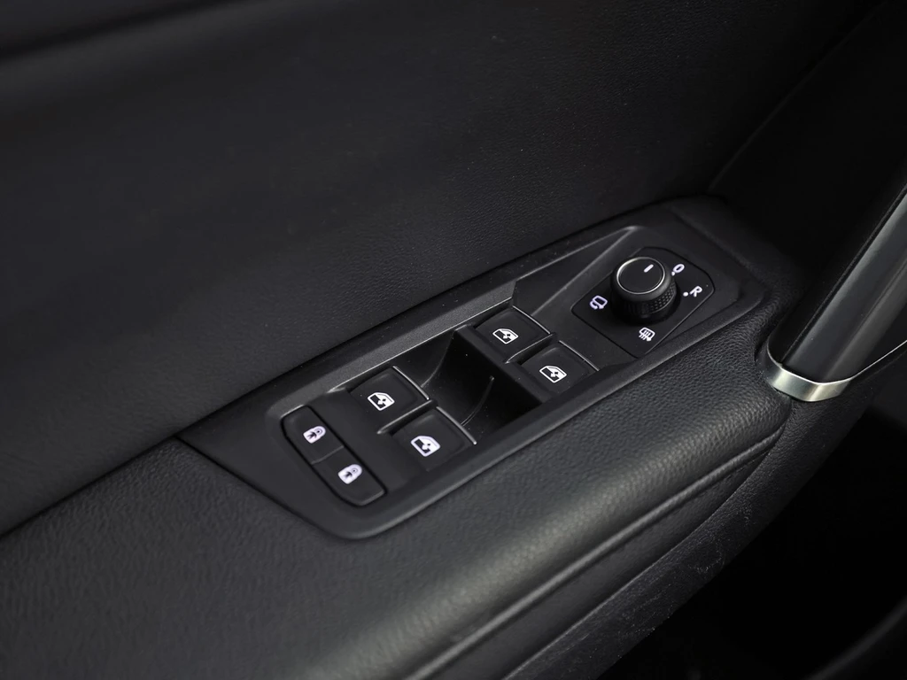 Volkswagen Touran – foto 31