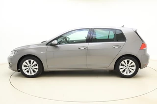 Volkswagen Golf – thumbnail 2