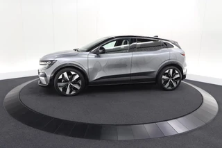 Renault Megane E-Tech – thumbnail 4