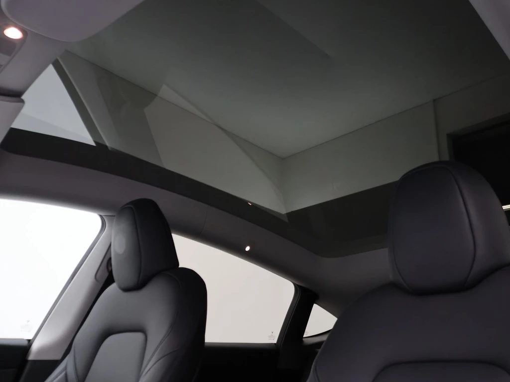 Tesla Model Y – foto 23