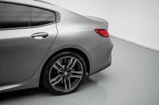 BMW 8 Serie – thumbnail 57