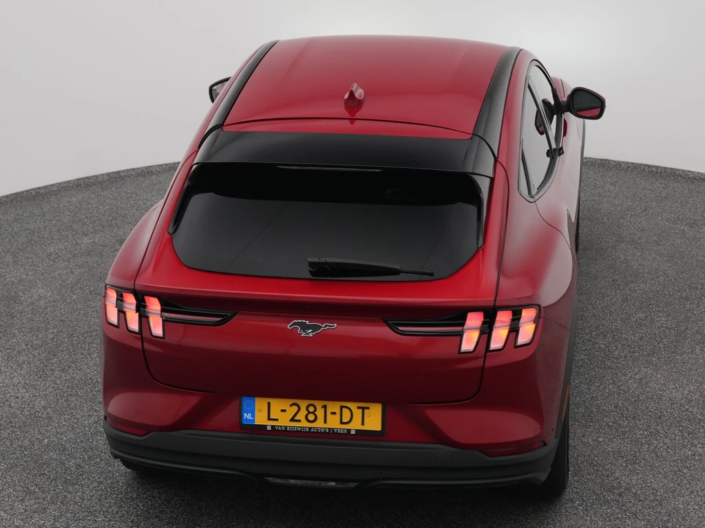 Ford Mustang Mach-E – foto 8