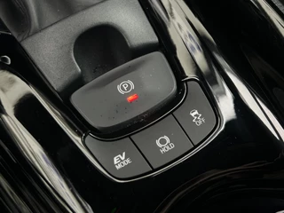 Toyota C-HR – thumbnail 28