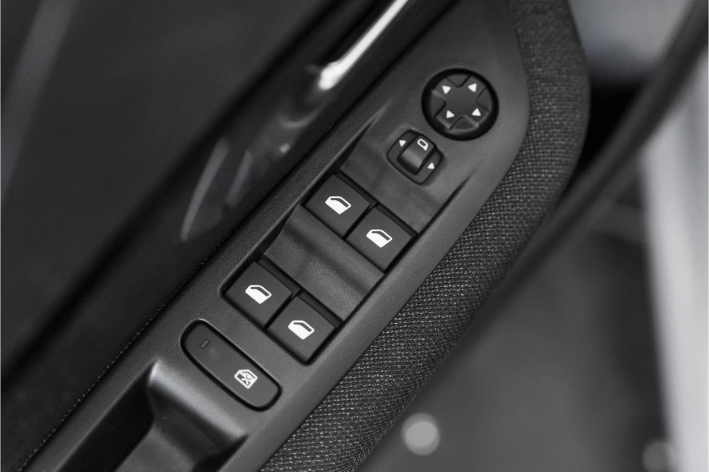 Peugeot 208 – foto 28