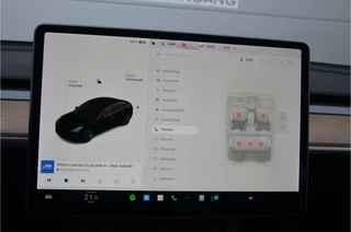 Tesla Model 3 – thumbnail 18