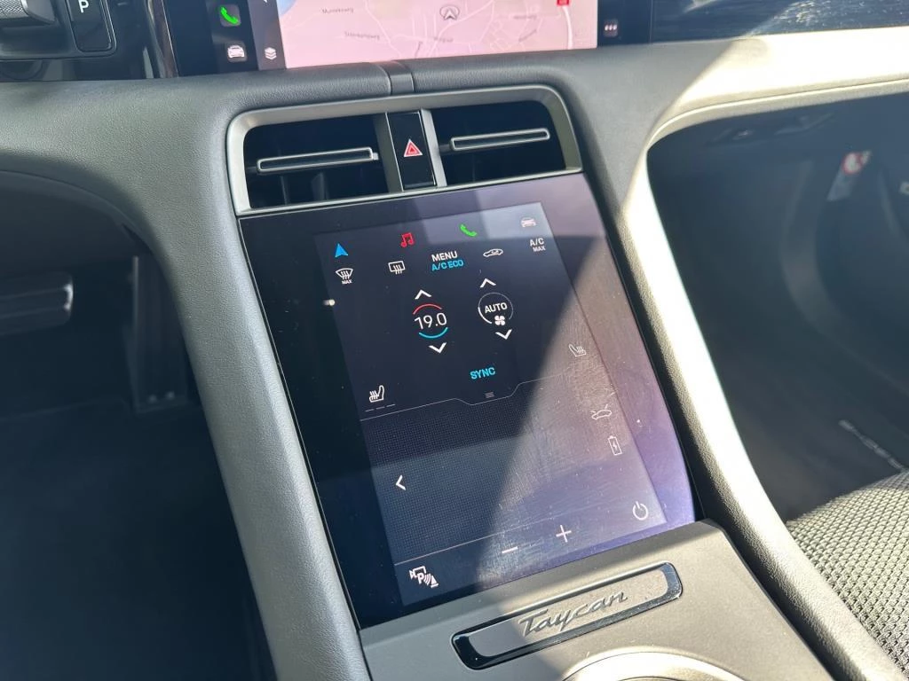 Porsche Taycan – foto 14
