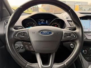 Ford Kuga – thumbnail 15