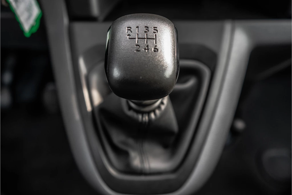 Opel Vivaro – foto 22