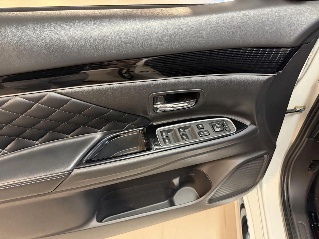 Mitsubishi Outlander – foto 29