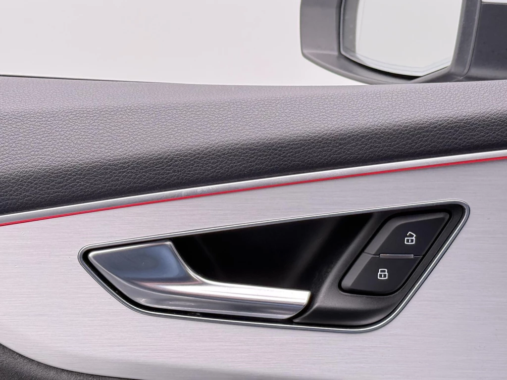 Audi Q7 – foto 33