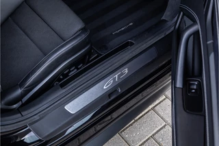 Porsche 911 – thumbnail 29