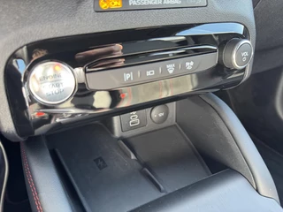 Ford Kuga – thumbnail 25