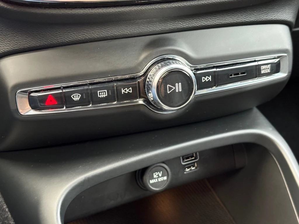 Volvo XC40 – foto 12