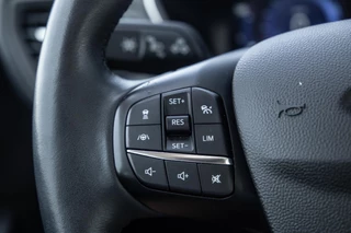 Ford Kuga – thumbnail 27