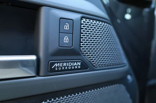 Land Rover Defender – thumbnail 22