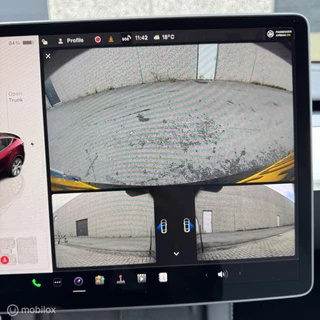 Tesla Model Y – thumbnail 12