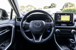Toyota RAV4 – thumbnail 13