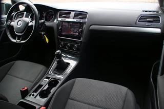 Volkswagen Golf – thumbnail 8