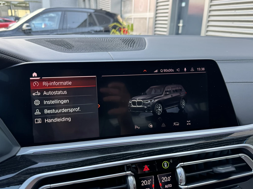 BMW X7 – foto 31