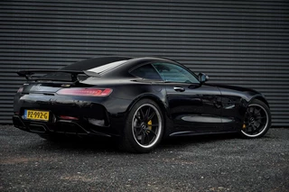 Mercedes-AMG GT – thumbnail 9