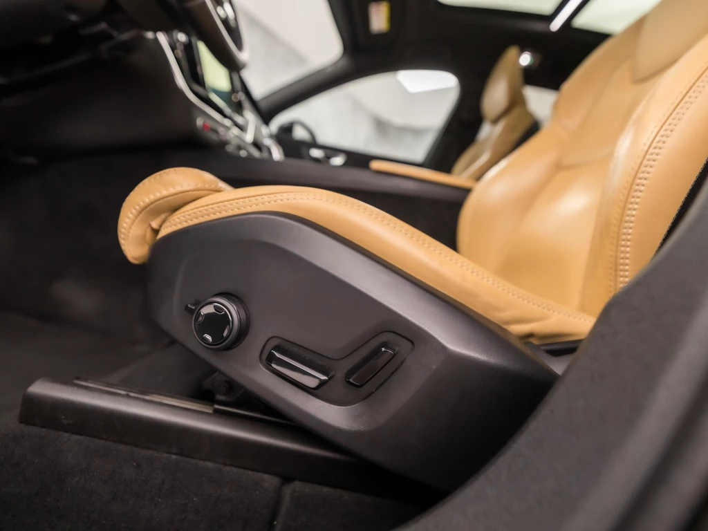 Volvo XC60 – foto 35