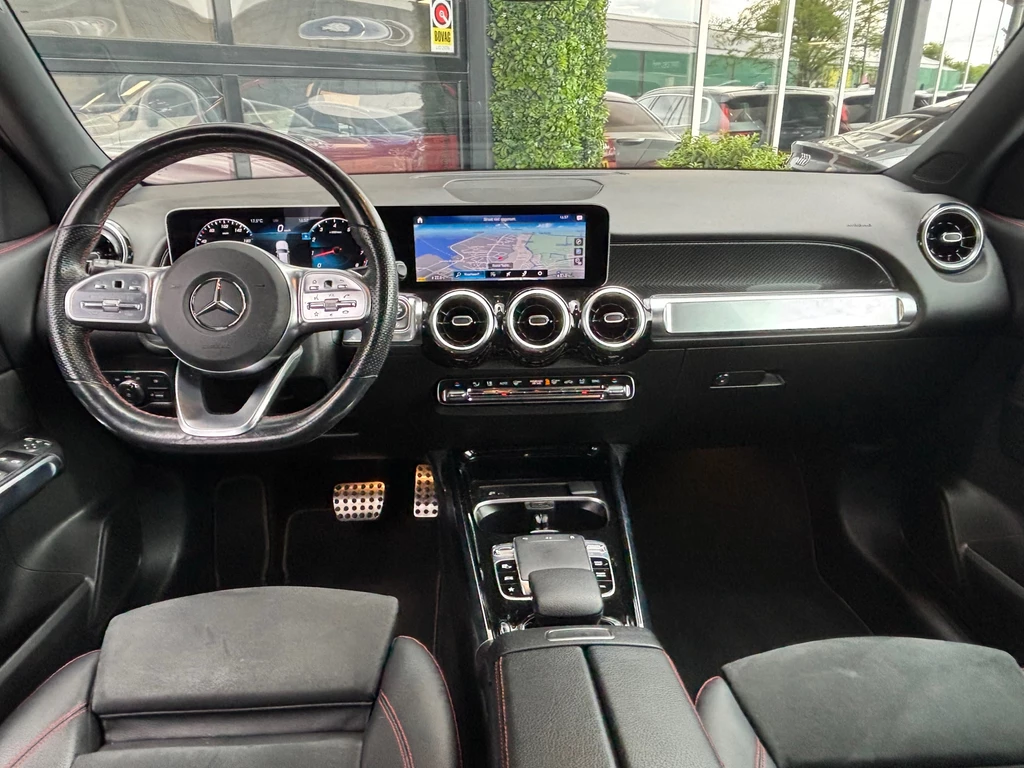 Mercedes-Benz GLB – foto 11