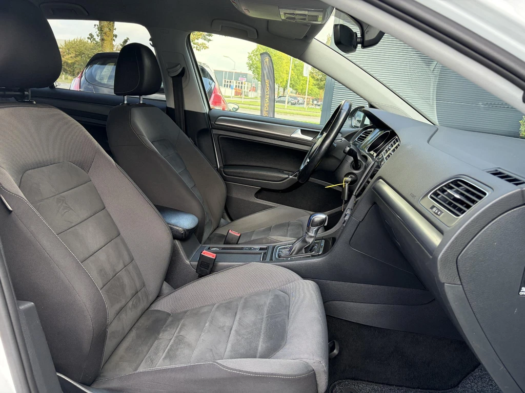 Volkswagen e-Golf – foto 10