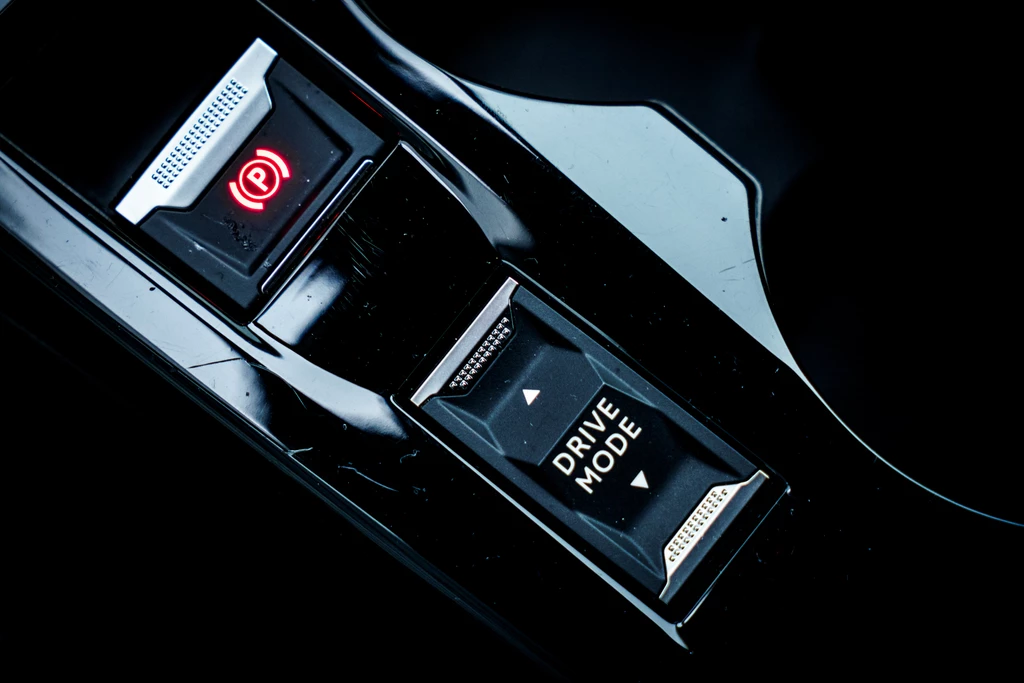 Peugeot e-2008 – foto 33