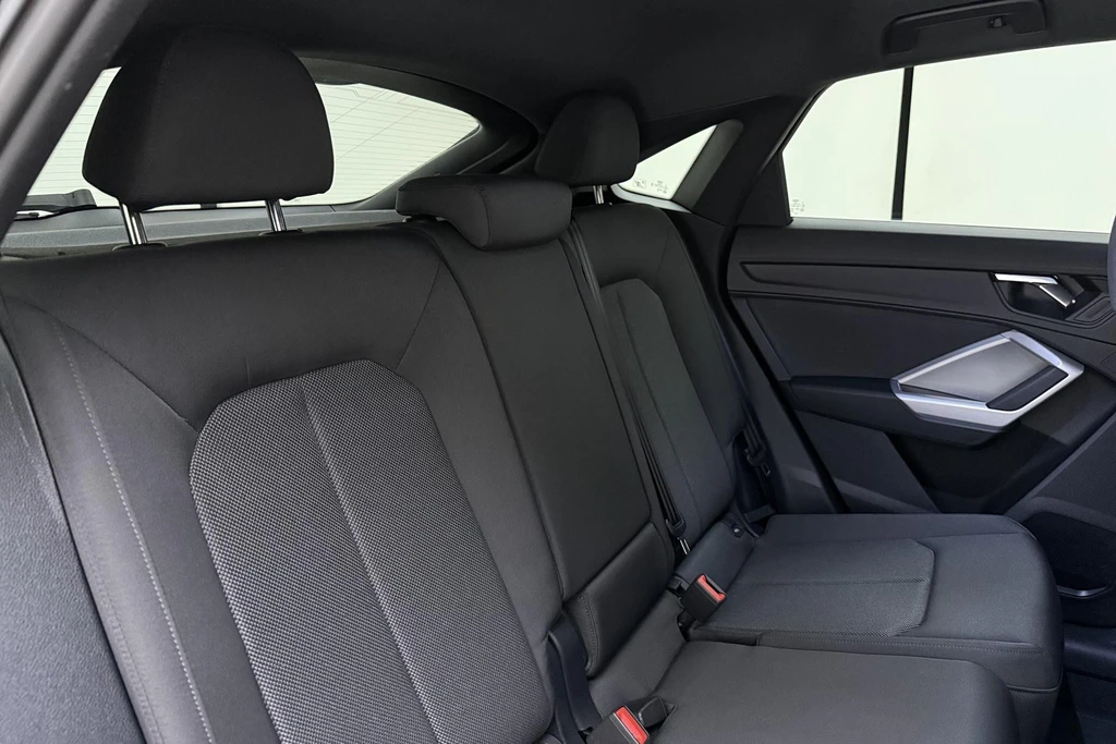 Audi Q3 – foto 19