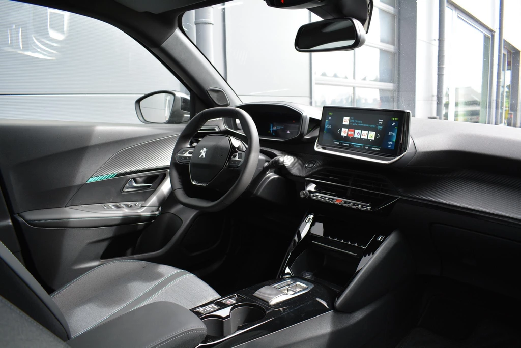 Peugeot e-2008 – foto 21
