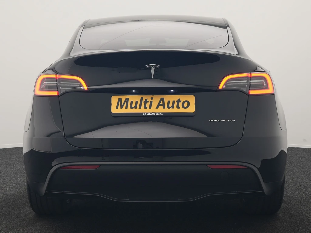 Tesla Model Y – foto 5