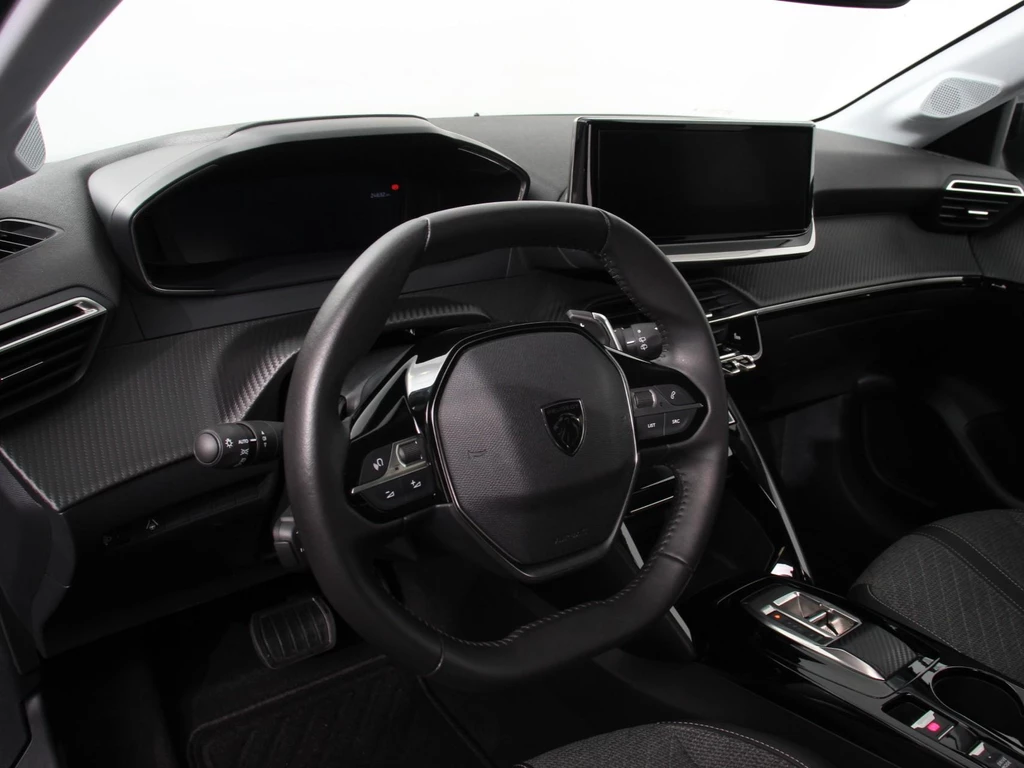 Peugeot 208 – foto 15