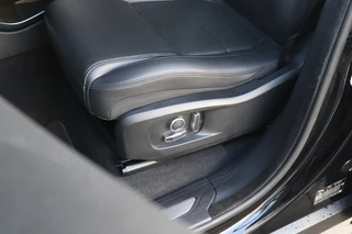 Jaguar F-PACE – thumbnail 23