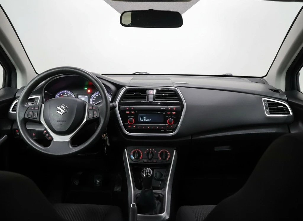 Suzuki S-Cross – foto 10