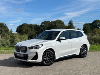 BMW iX1 – thumbnail 1