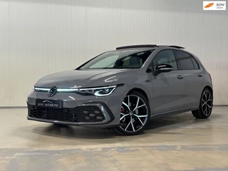 Volkswagen Golf – thumbnail 1
