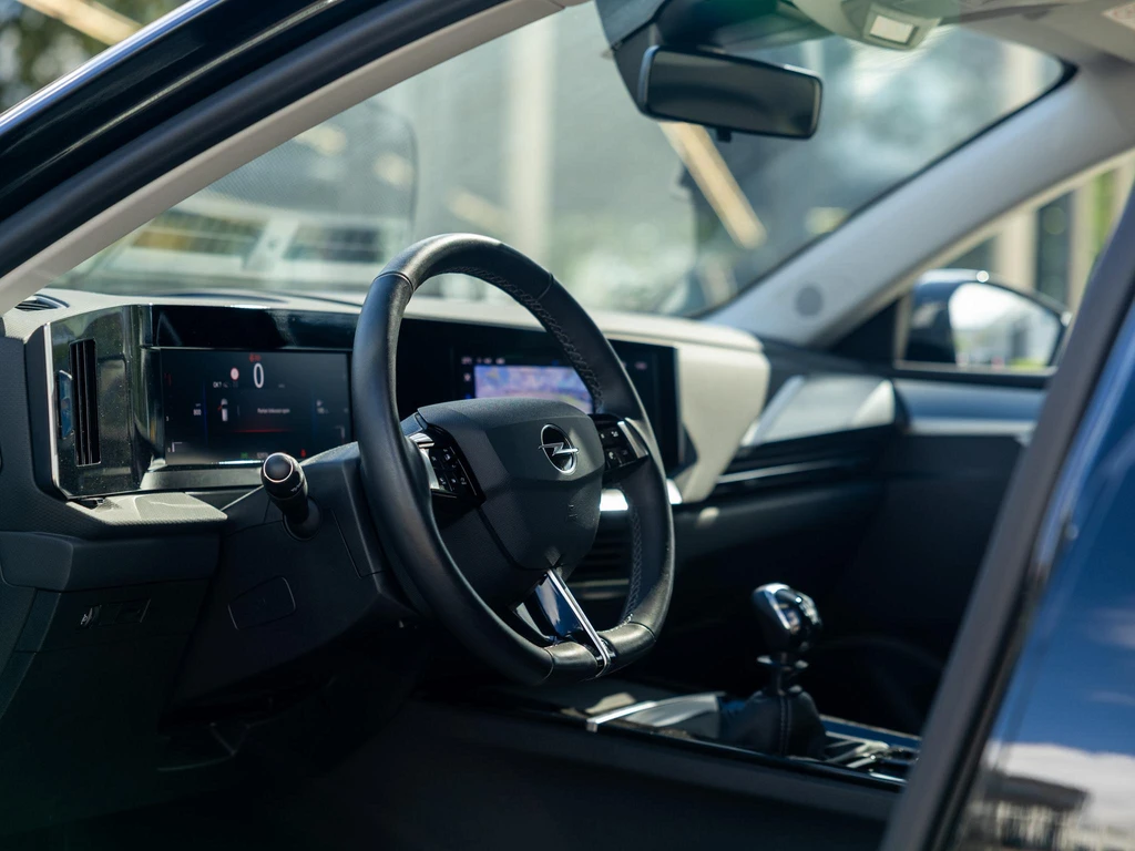 Opel Astra – foto 9