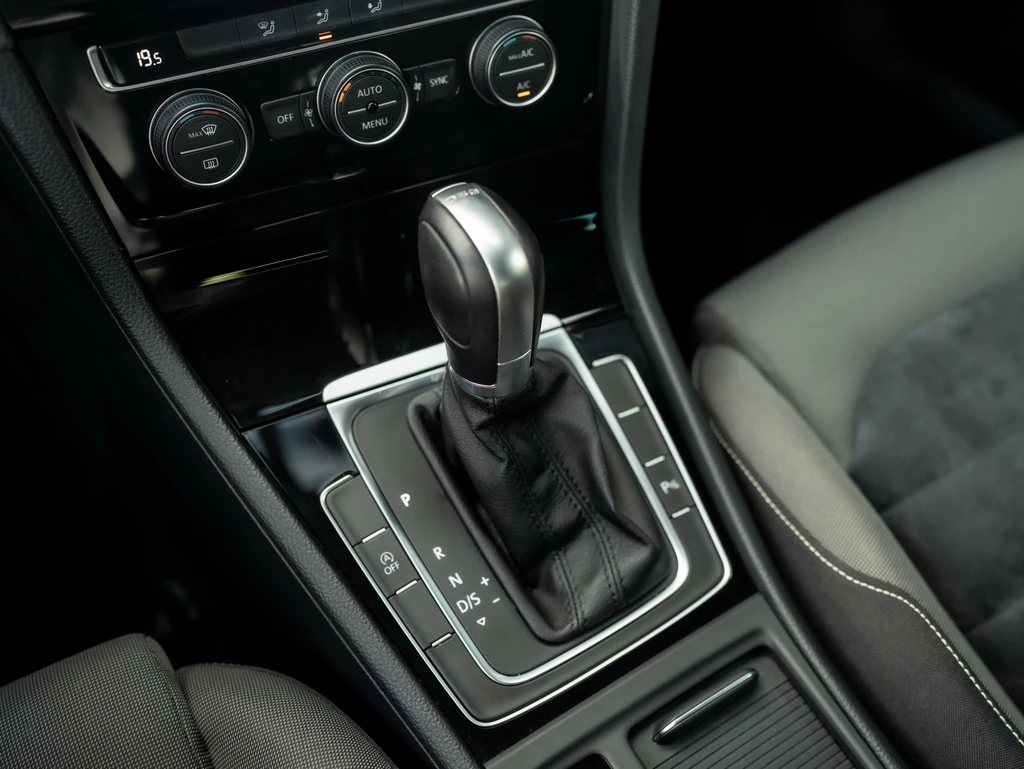 Volkswagen Golf – foto 25