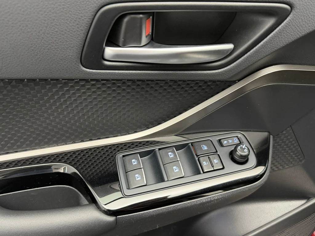 Toyota C-HR – foto 27