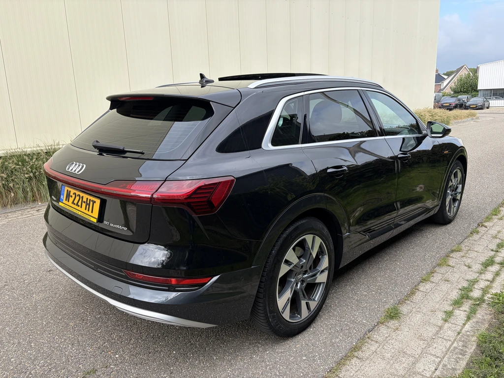 Audi e-tron – foto 7