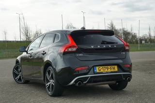 Volvo V40 – thumbnail 3