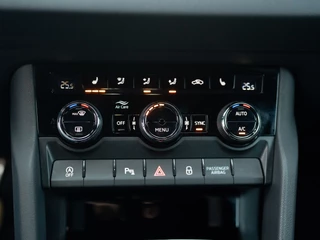 Škoda Karoq – thumbnail 37