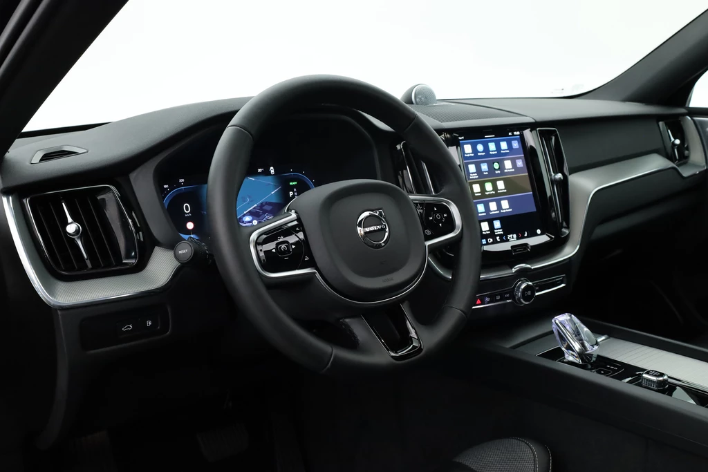 Volvo XC60 – foto 8